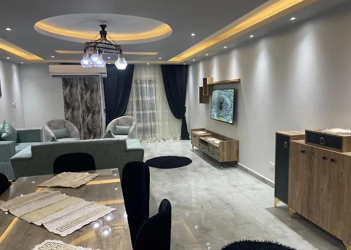 شقق سكنيه رائعه الجمال تطل علي النيل