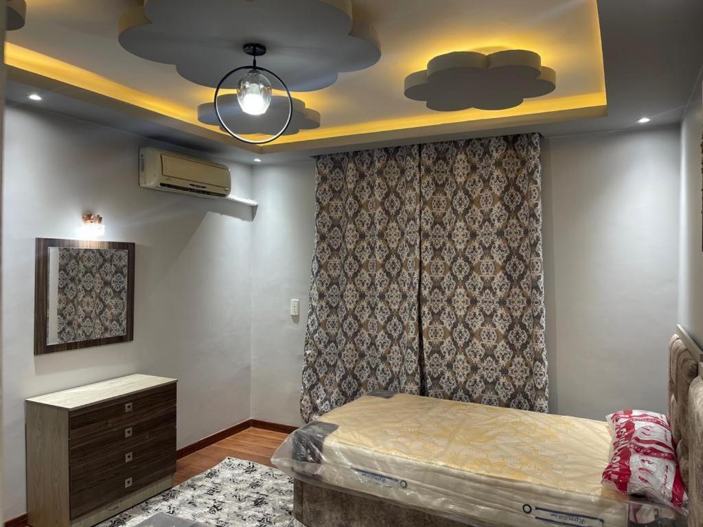 سكنيه رائعه الجمال تطل علي النيل