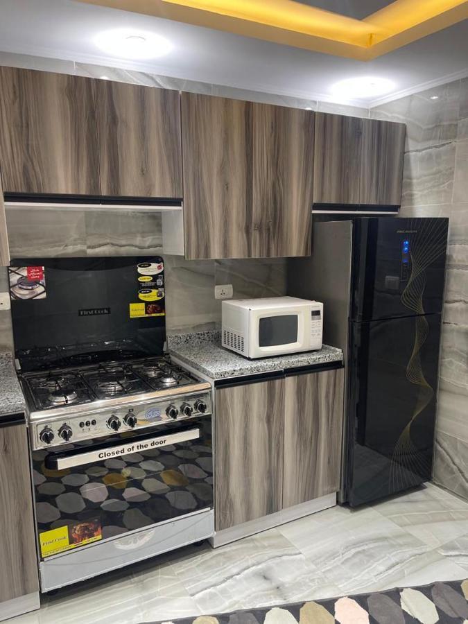 Apartment سكنيه رائعه الجمال تطل علي النيل Cairo